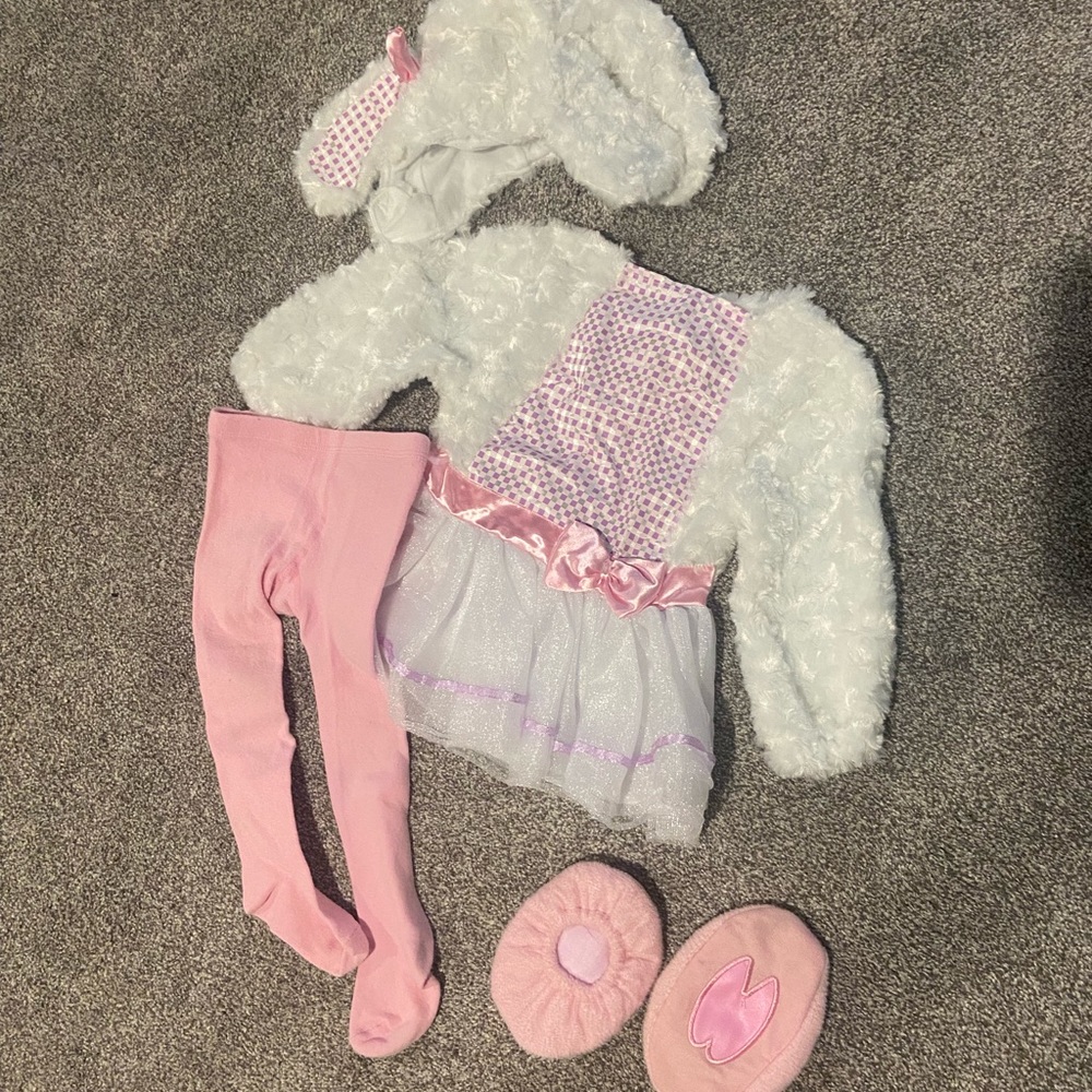 Baby / Toddler Girl Little Lamb Costume Size 12-24 months